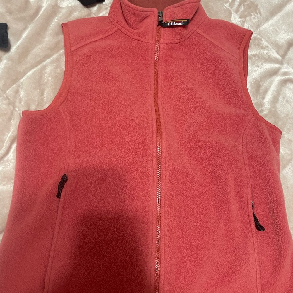 L.l bean vest